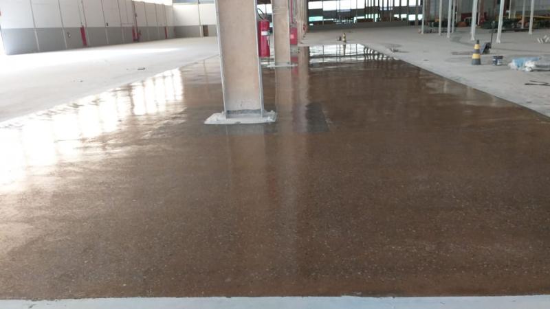 Reforma de piso de concreto